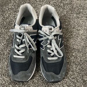 New Balance 574v2 'Grey Navy' | Men's
Size 11.5 | Grey | Men's Size 11.5